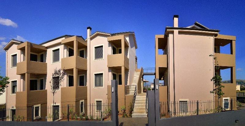 Ellopia Point Hotel يانينة المظهر الخارجي الصورة